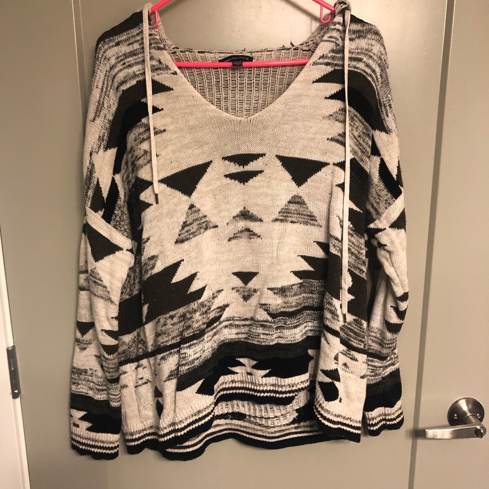 Hooded sweater